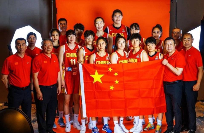 开云团队-收官战！中国女篮VS巴西，央视换于嘉，李月汝韩旭为何不及预期|后卫|巴西女篮|世预赛|王思雨_新浪体育_新浪新闻